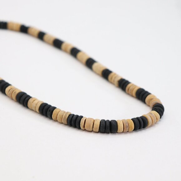 Men's Lot of 2 Necklaces Wood and Beads Native Black and Natural Wood Chokers - Picture 10 of 10